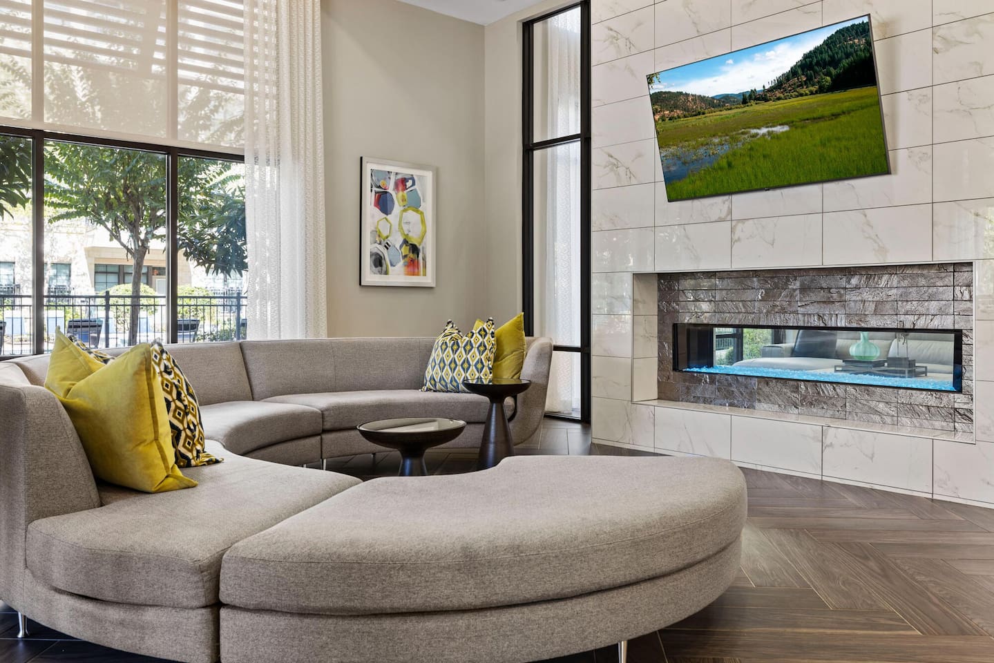 , an Airbnb-friendly apartment in Houston, TX