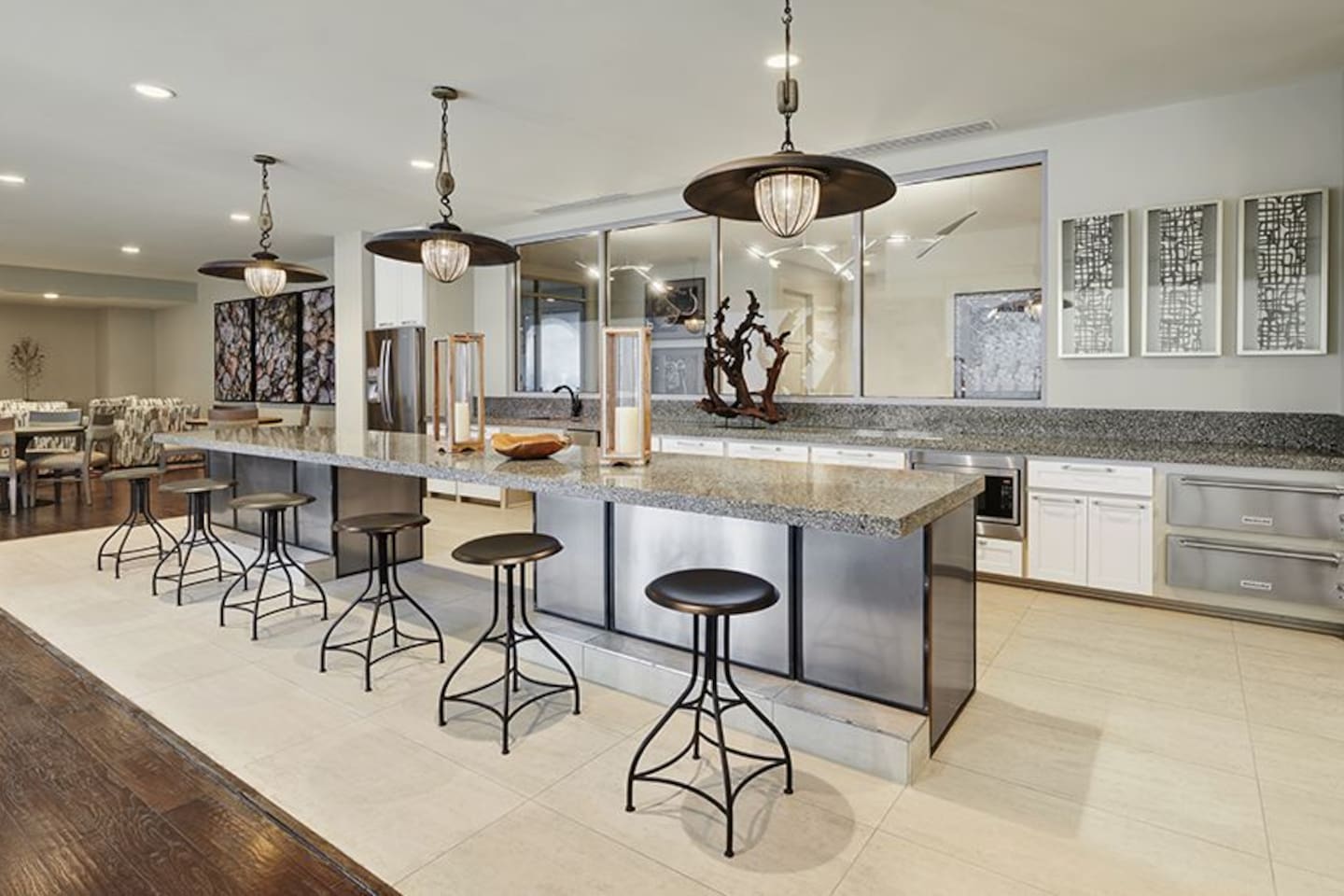 , an Airbnb-friendly apartment in Houston, TX
