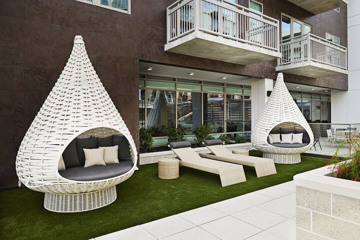 , an Airbnb-friendly apartment in Houston, TX