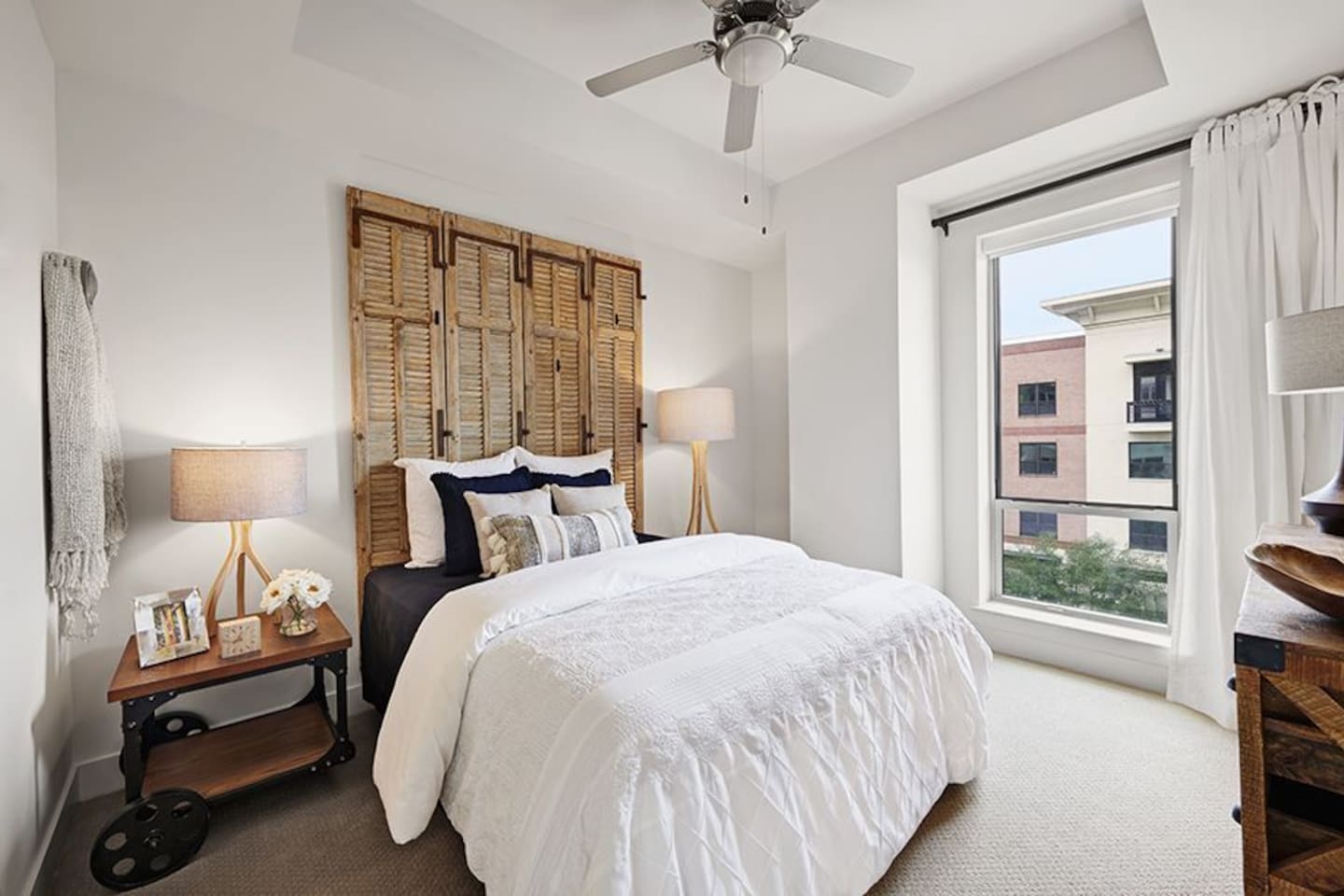 , an Airbnb-friendly apartment in Houston, TX