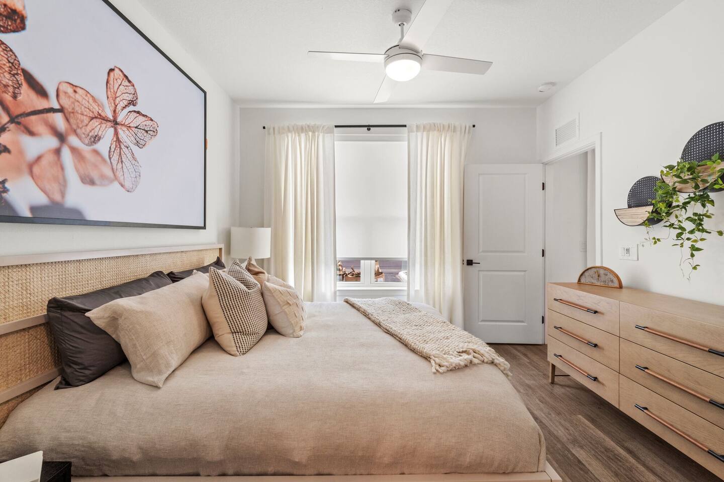 , an Airbnb-friendly apartment in Saint Augustine, FL