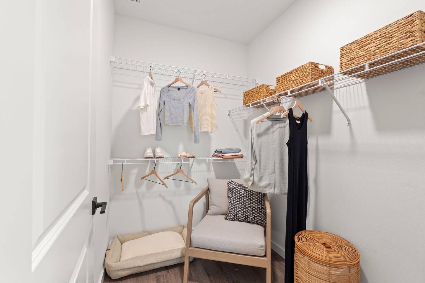 , an Airbnb-friendly apartment in Saint Augustine, FL
