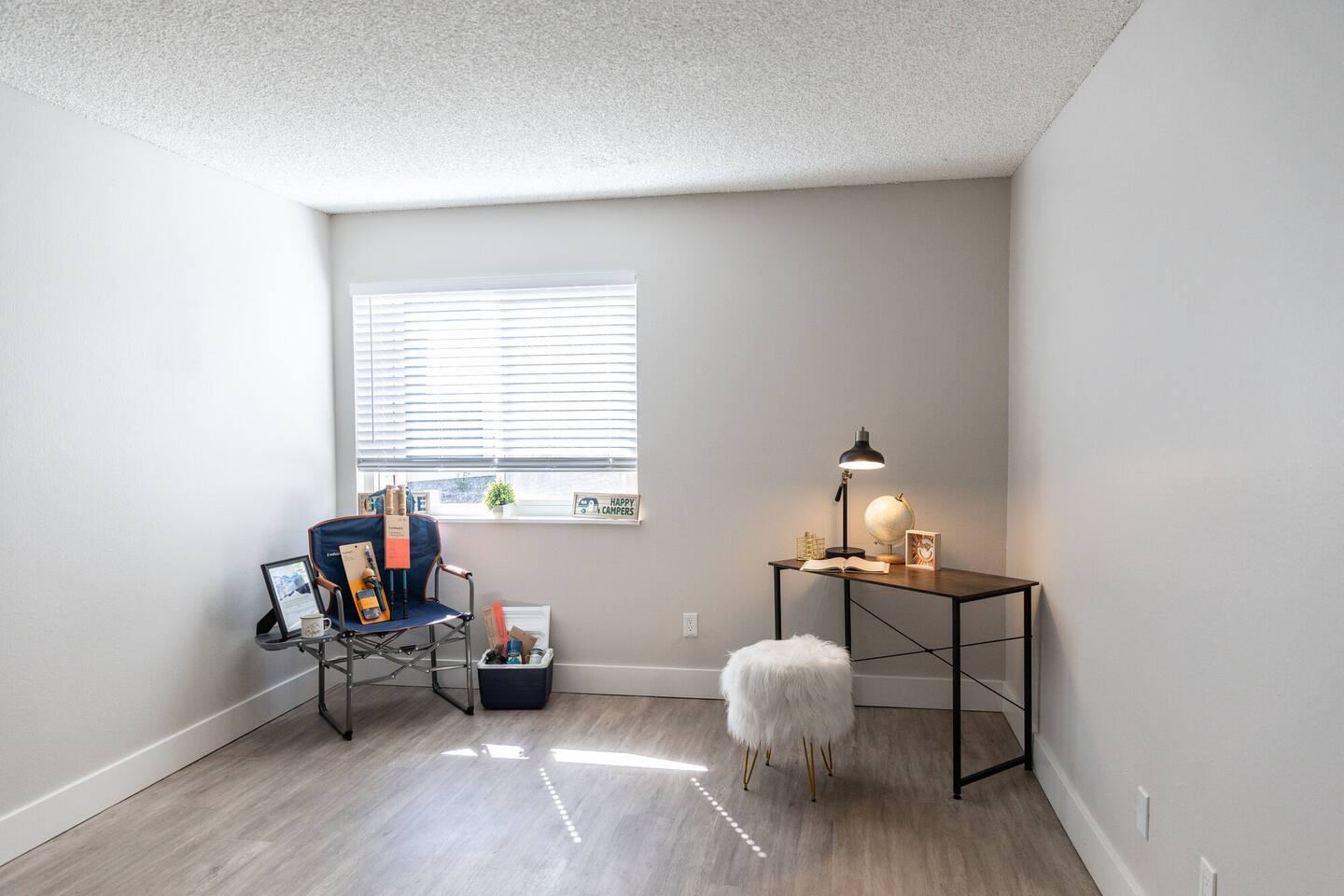 , an Airbnb-friendly apartment in Denver, CO