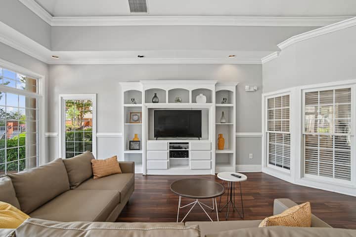 RGVtYW5kUGljdHVyZToyMDEyNDEyMDQx