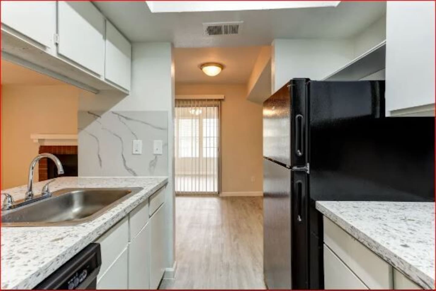 , an Airbnb-friendly apartment in Houston, TX