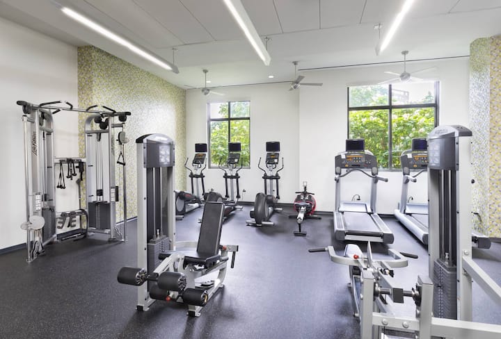 RGVtYW5kUGljdHVyZToxOTQzMTQ5MTQ4