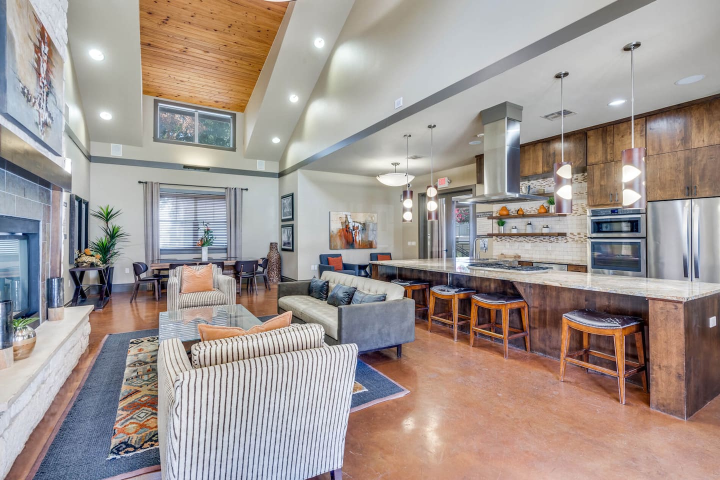 Alternate view of Barton Creek Landing, an Airbnb-friendly apartment in Austin, TX