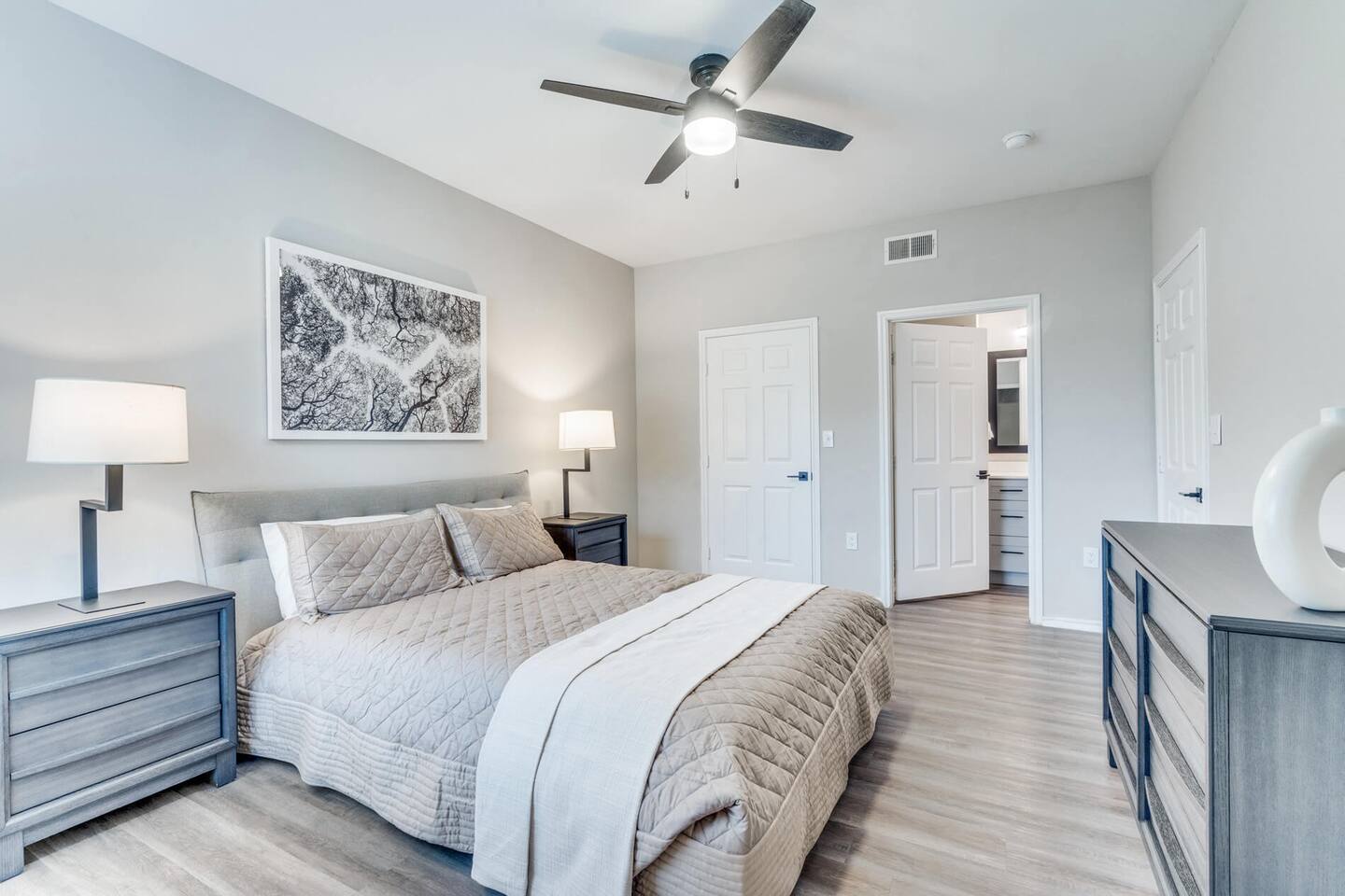 , an Airbnb-friendly apartment in Cedar Park, TX