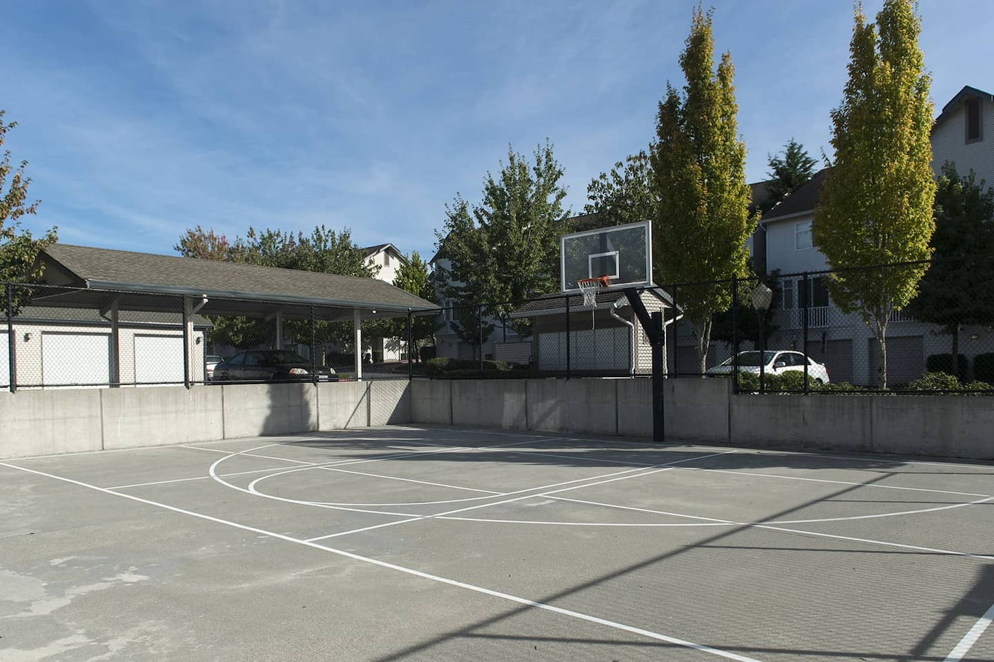 , an Airbnb-friendly apartment in Mill Creek, WA