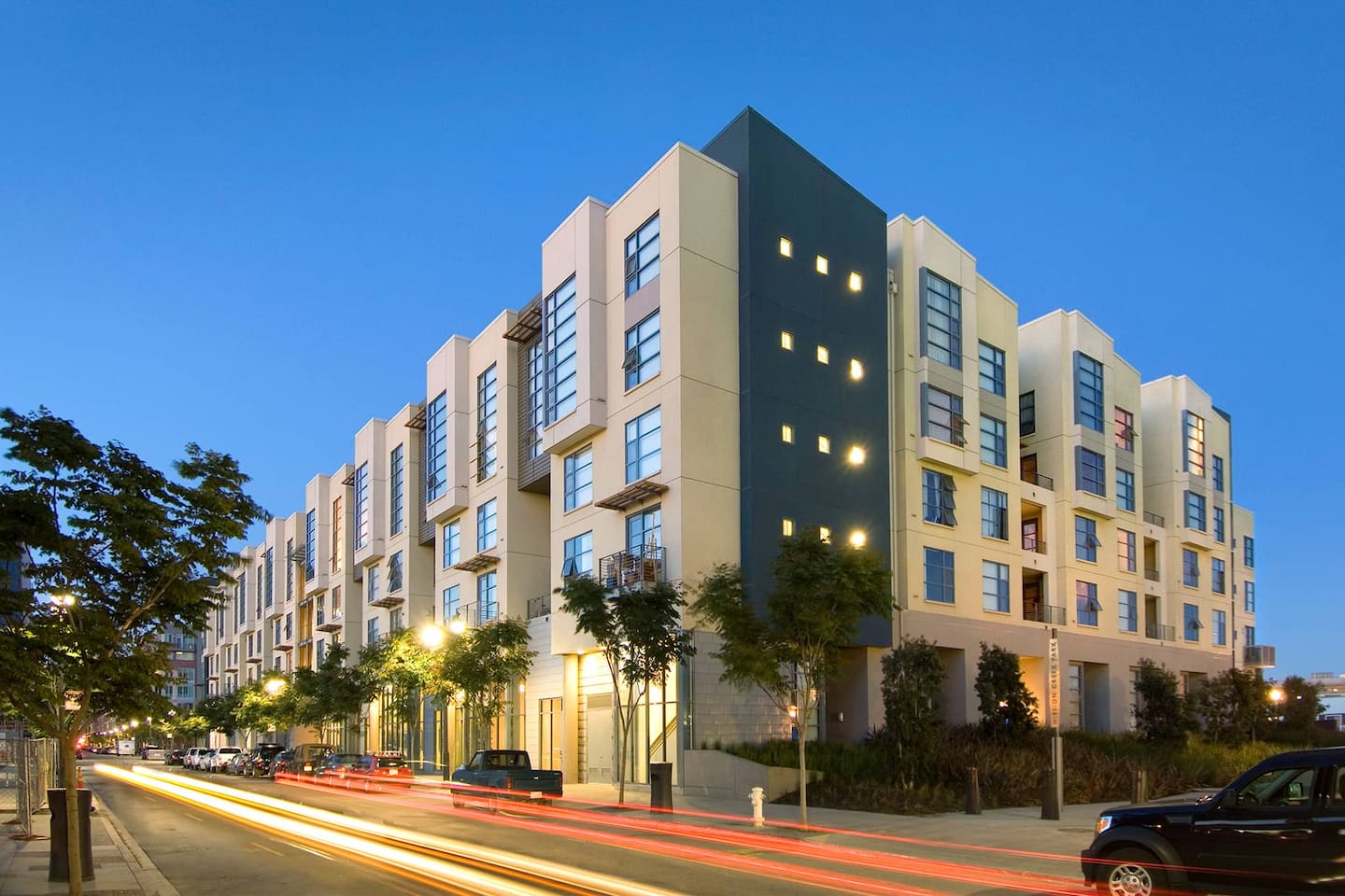 Exterior of Edgewater, an Airbnb-friendly apartment in San Francisco, CA