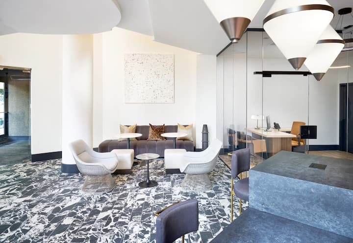 RGVtYW5kUGljdHVyZToxOTQzMTUyNDIy