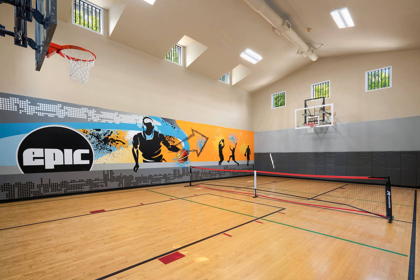 , an Airbnb-friendly apartment in Everett, WA