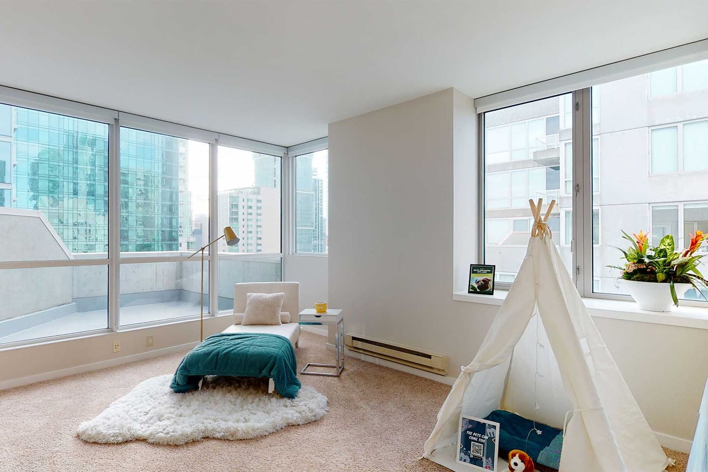 , an Airbnb-friendly apartment in San Francisco, CA