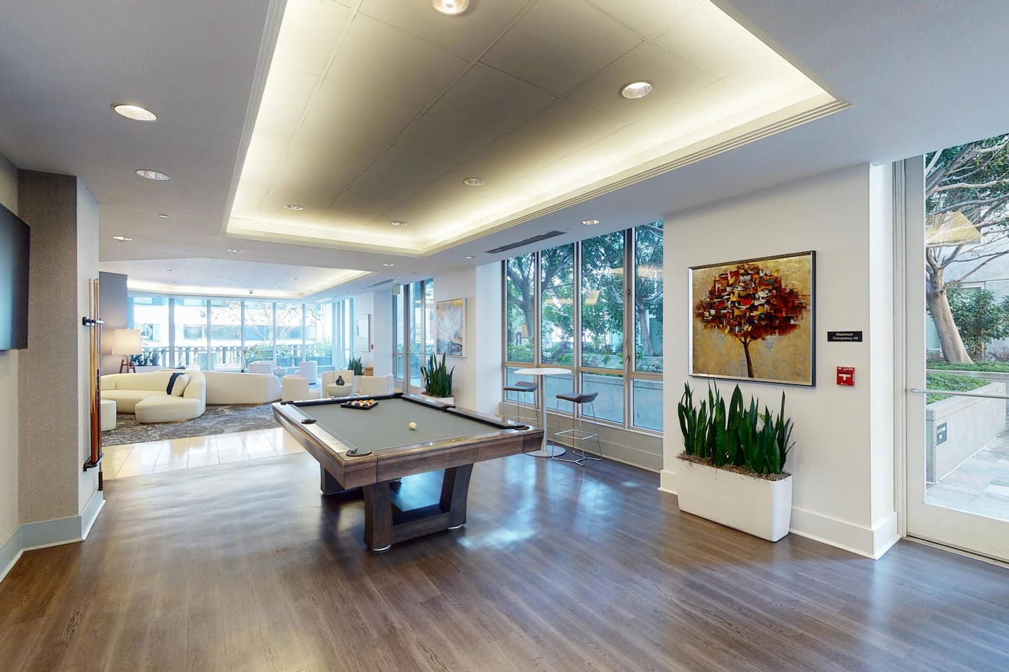 , an Airbnb-friendly apartment in San Francisco, CA