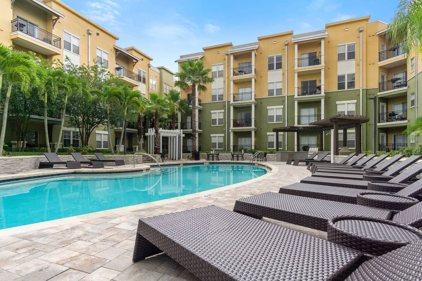 , an Airbnb-friendly apartment in Tampa, FL