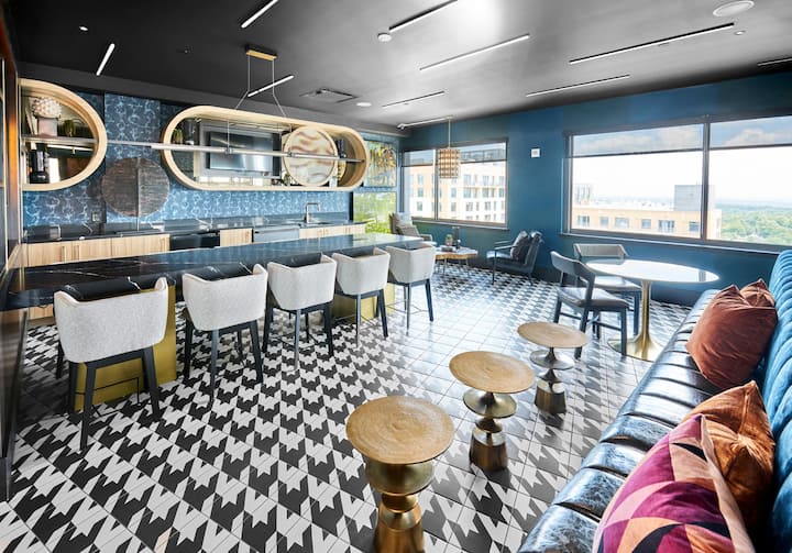 RGVtYW5kUGljdHVyZToxOTQzMTQ3MDUy