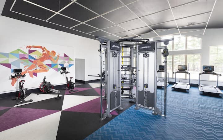 RGVtYW5kUGljdHVyZToxOTQzMTQ2NzU2