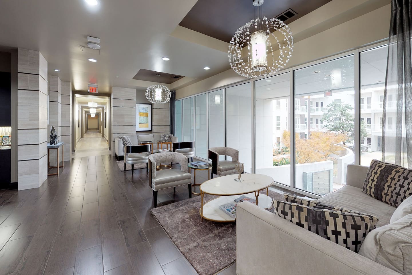 , an Airbnb-friendly apartment in Addison, TX