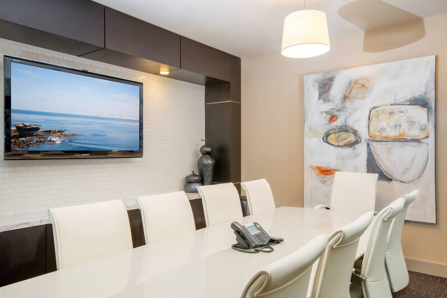 , an Airbnb-friendly apartment in San Diego, CA