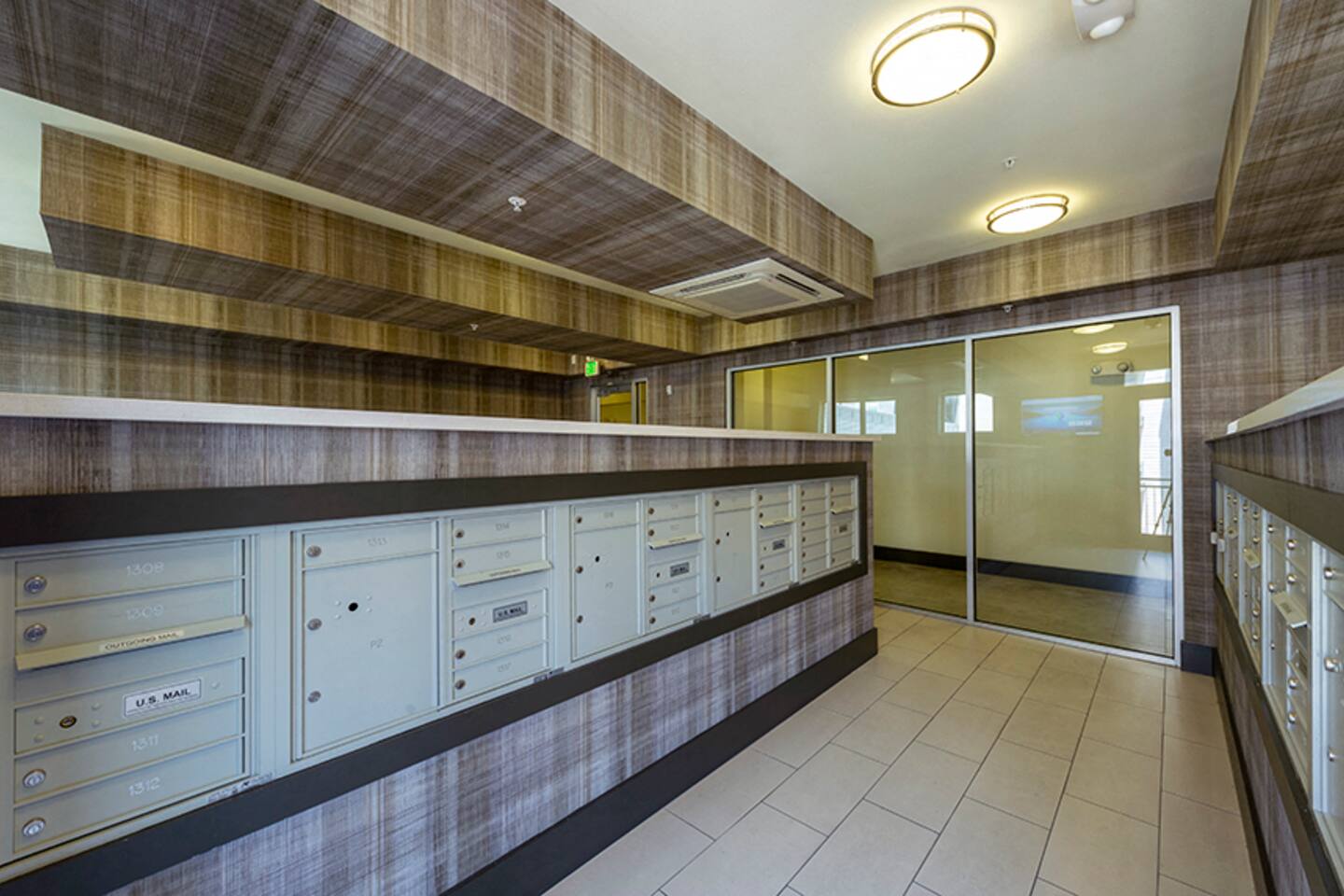 , an Airbnb-friendly apartment in Houston, TX