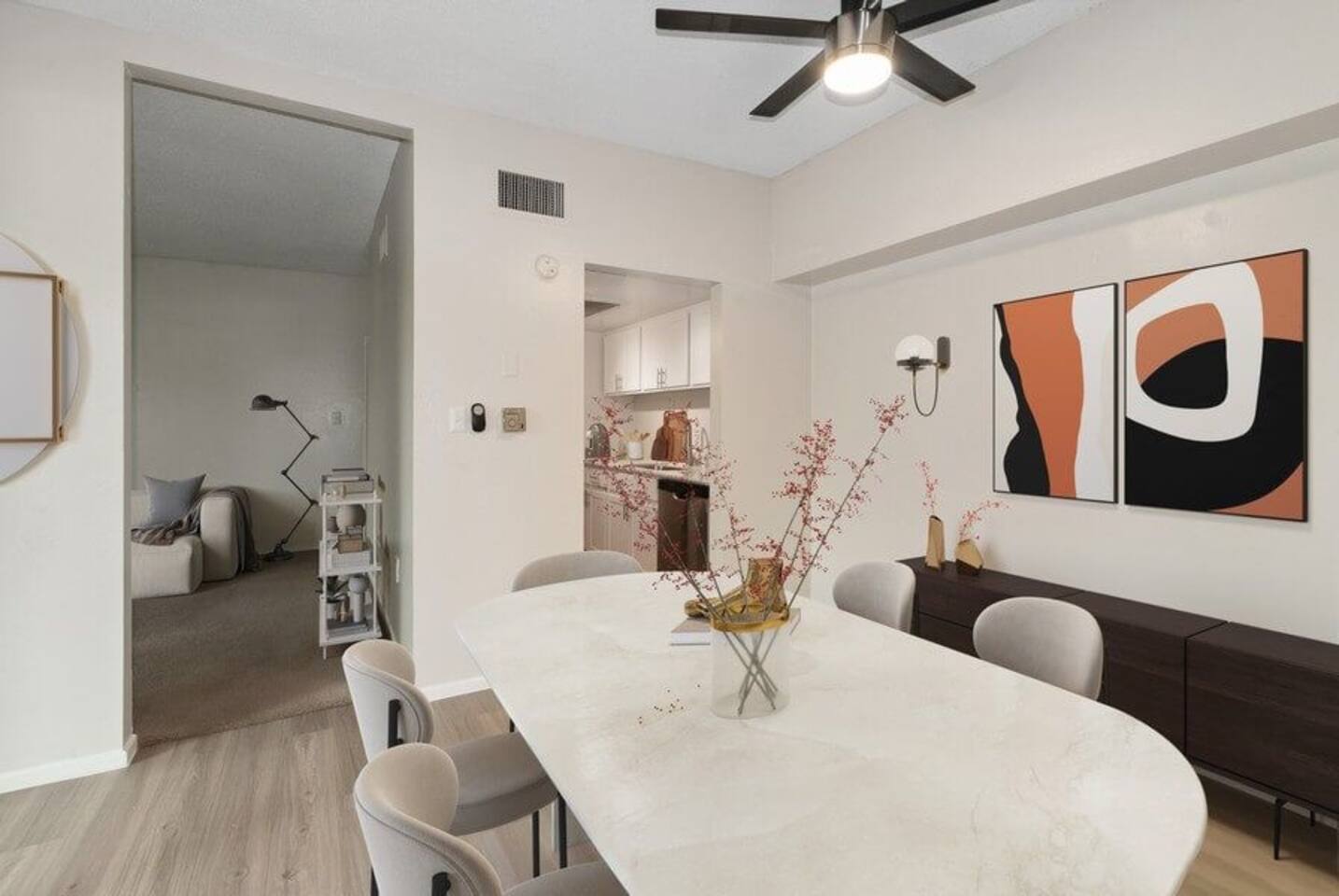 , an Airbnb-friendly apartment in Phoenix, AZ