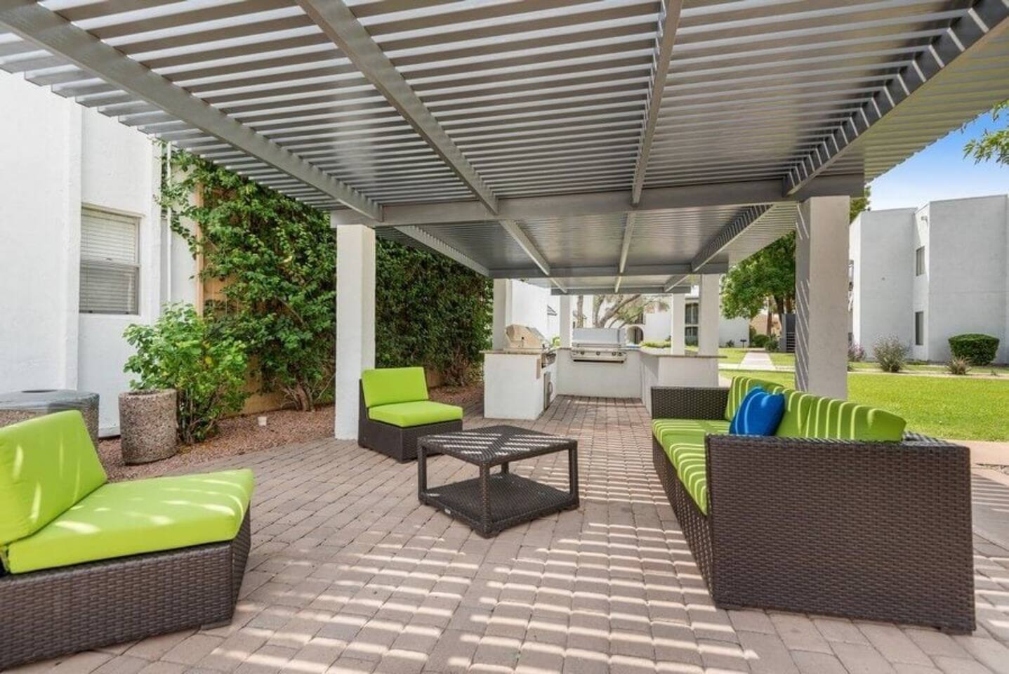 , an Airbnb-friendly apartment in Phoenix, AZ