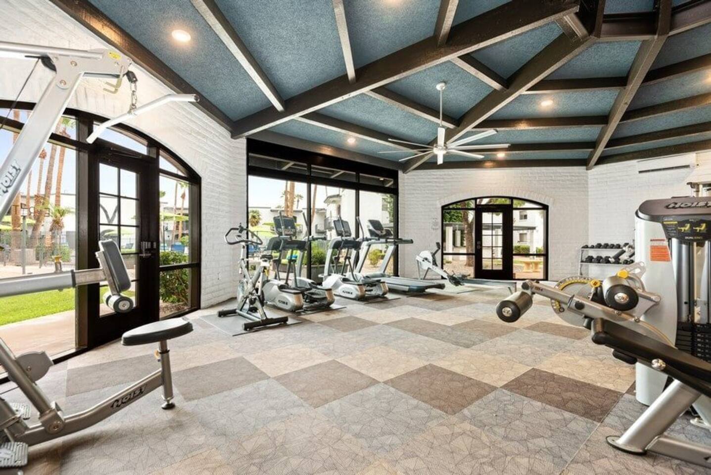 , an Airbnb-friendly apartment in Phoenix, AZ