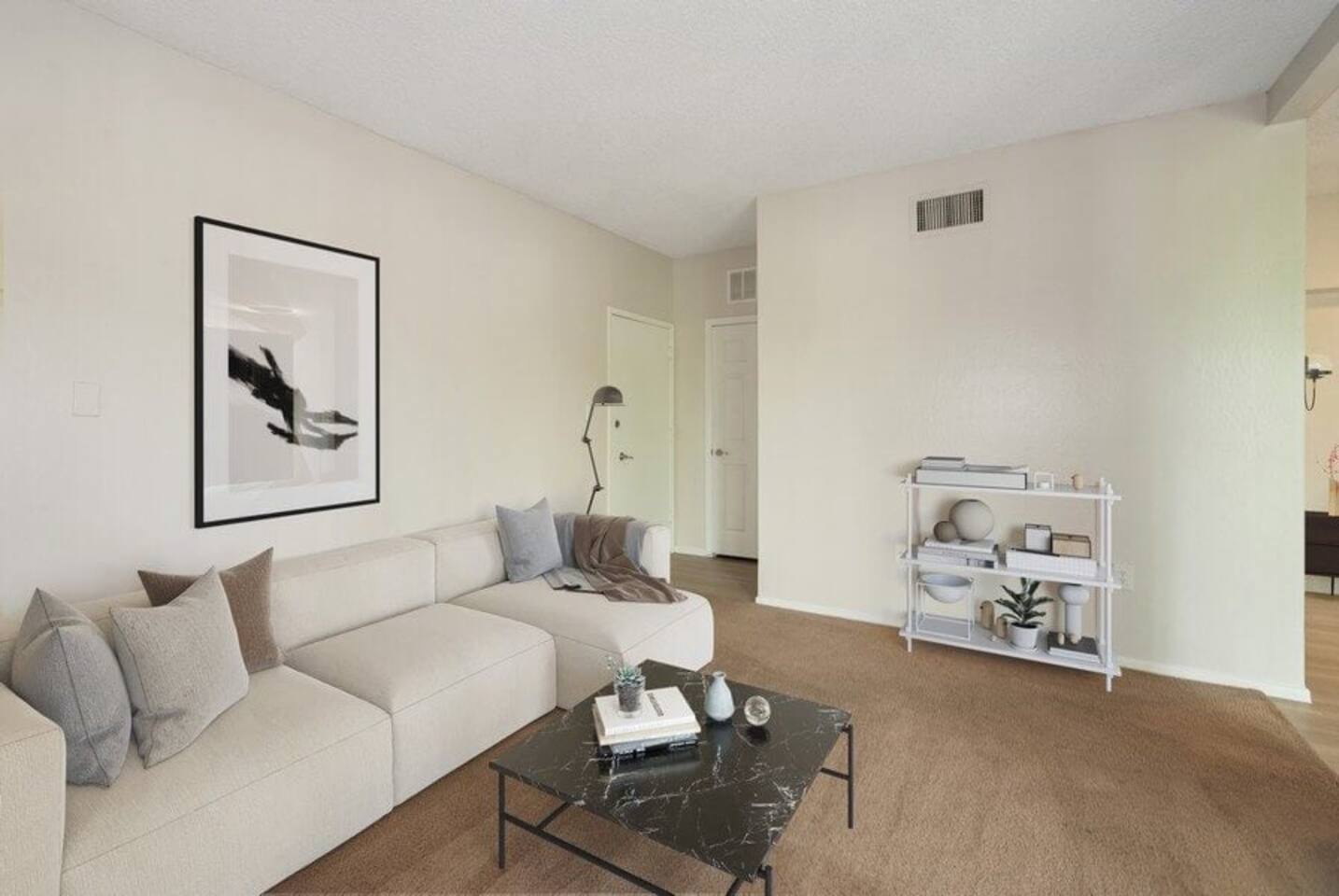, an Airbnb-friendly apartment in Phoenix, AZ
