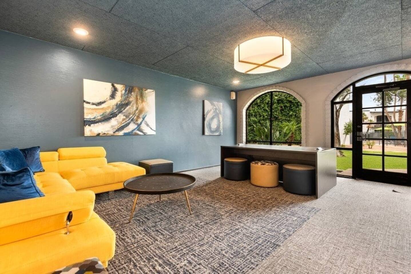 , an Airbnb-friendly apartment in Phoenix, AZ