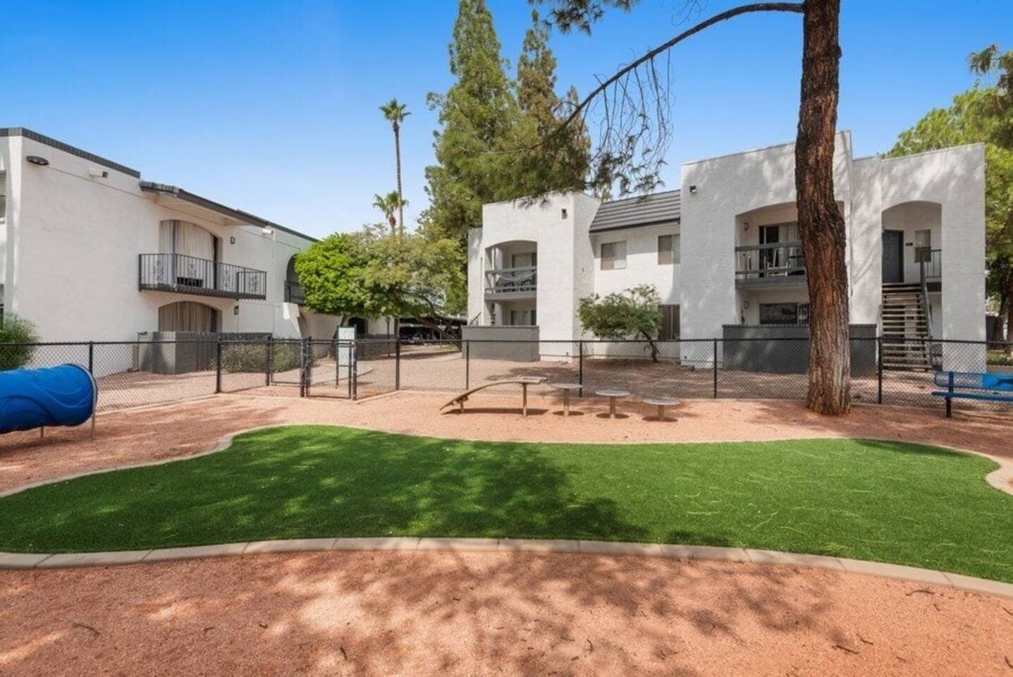 , an Airbnb-friendly apartment in Phoenix, AZ