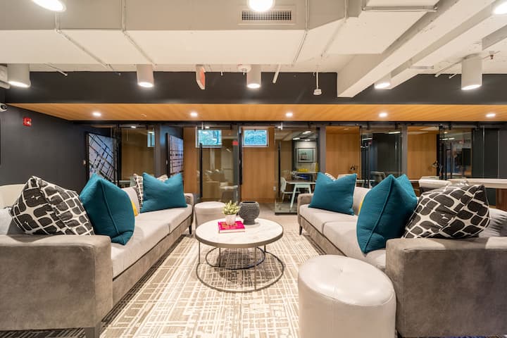 RGVtYW5kUGljdHVyZToyMjczNTgyNTYz