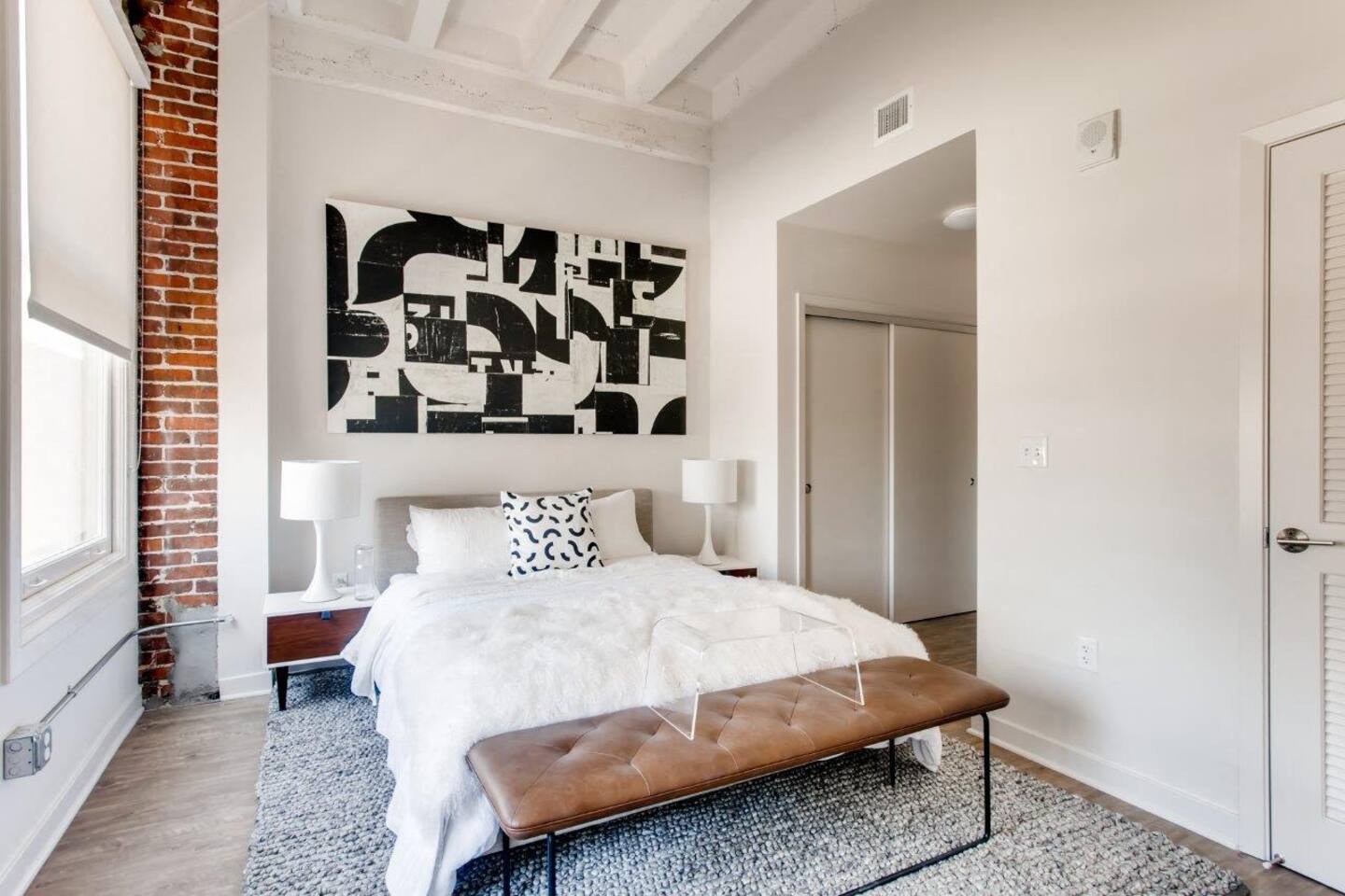 , an Airbnb-friendly apartment in San Diego, CA