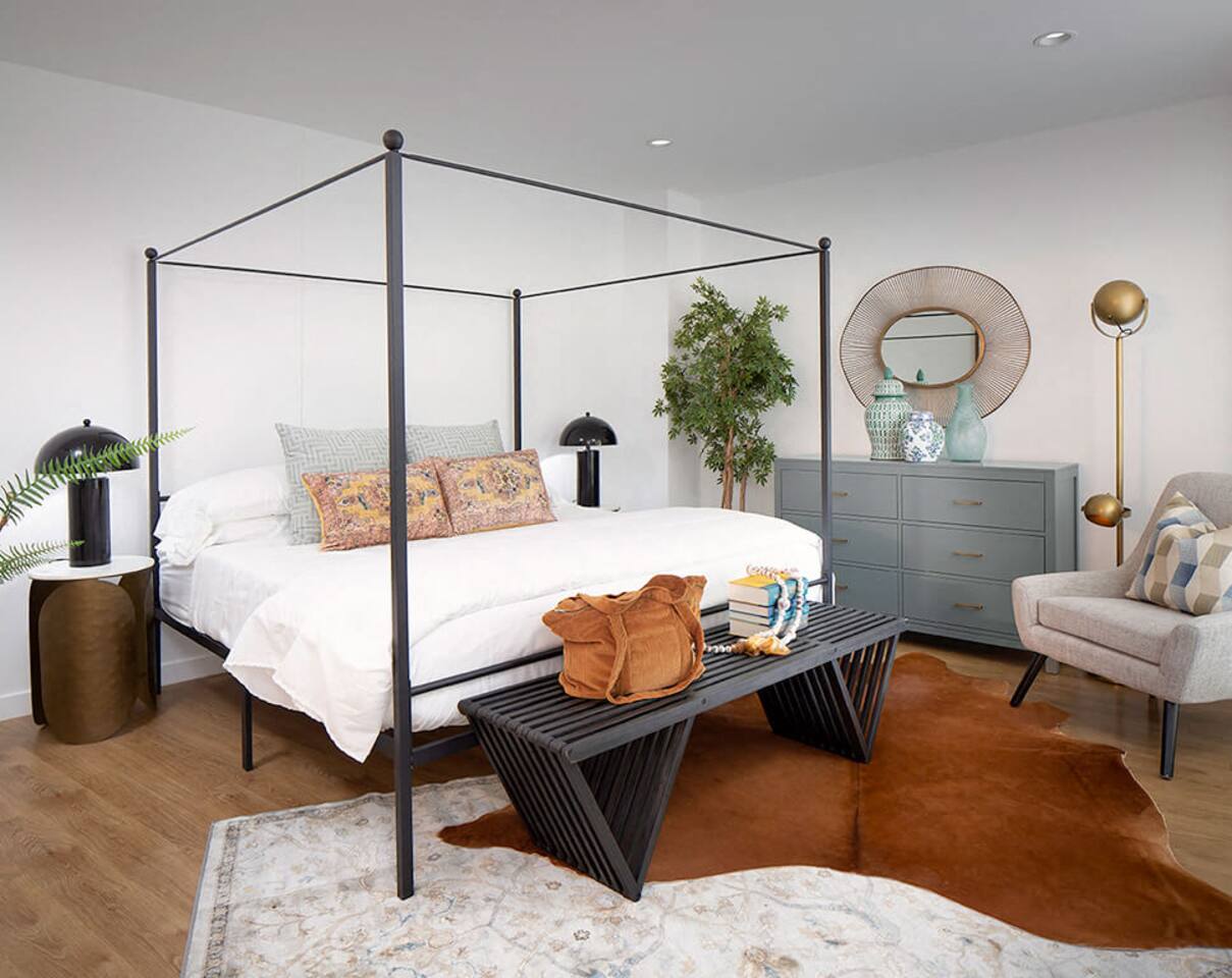 , an Airbnb-friendly apartment in San Diego, CA