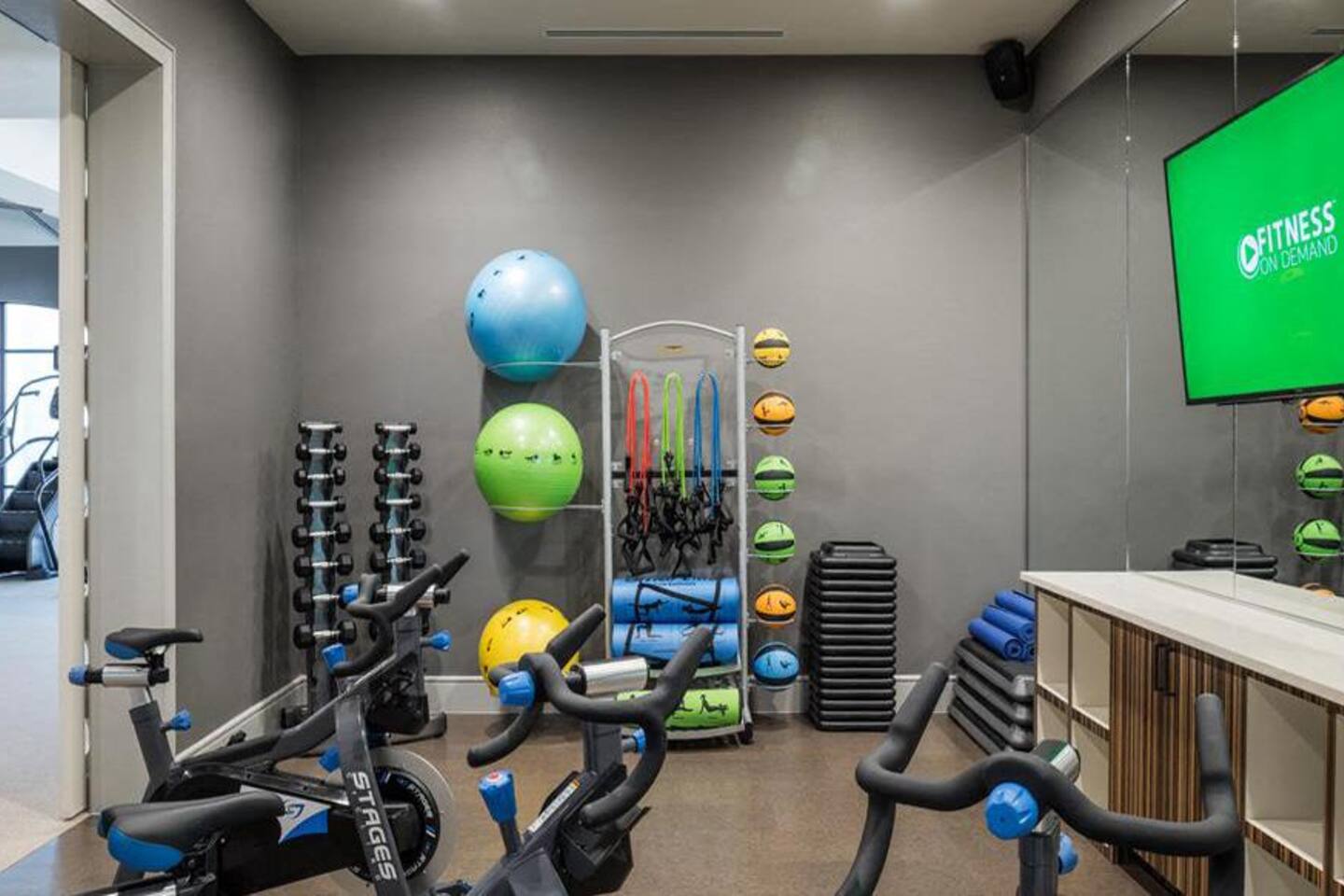 , an Airbnb-friendly apartment in Sugar Land, TX