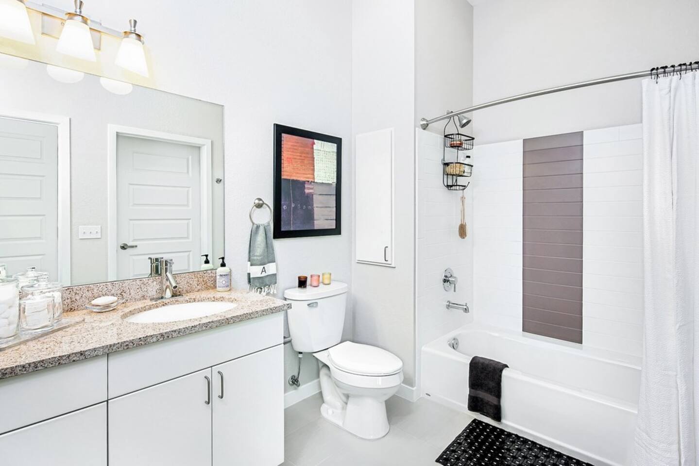 , an Airbnb-friendly apartment in Denver, CO
