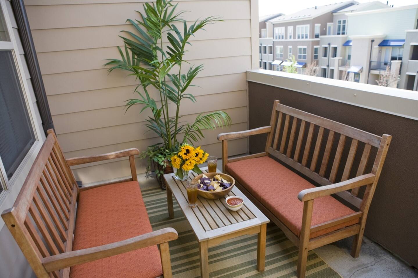 , an Airbnb-friendly apartment in Denver, CO
