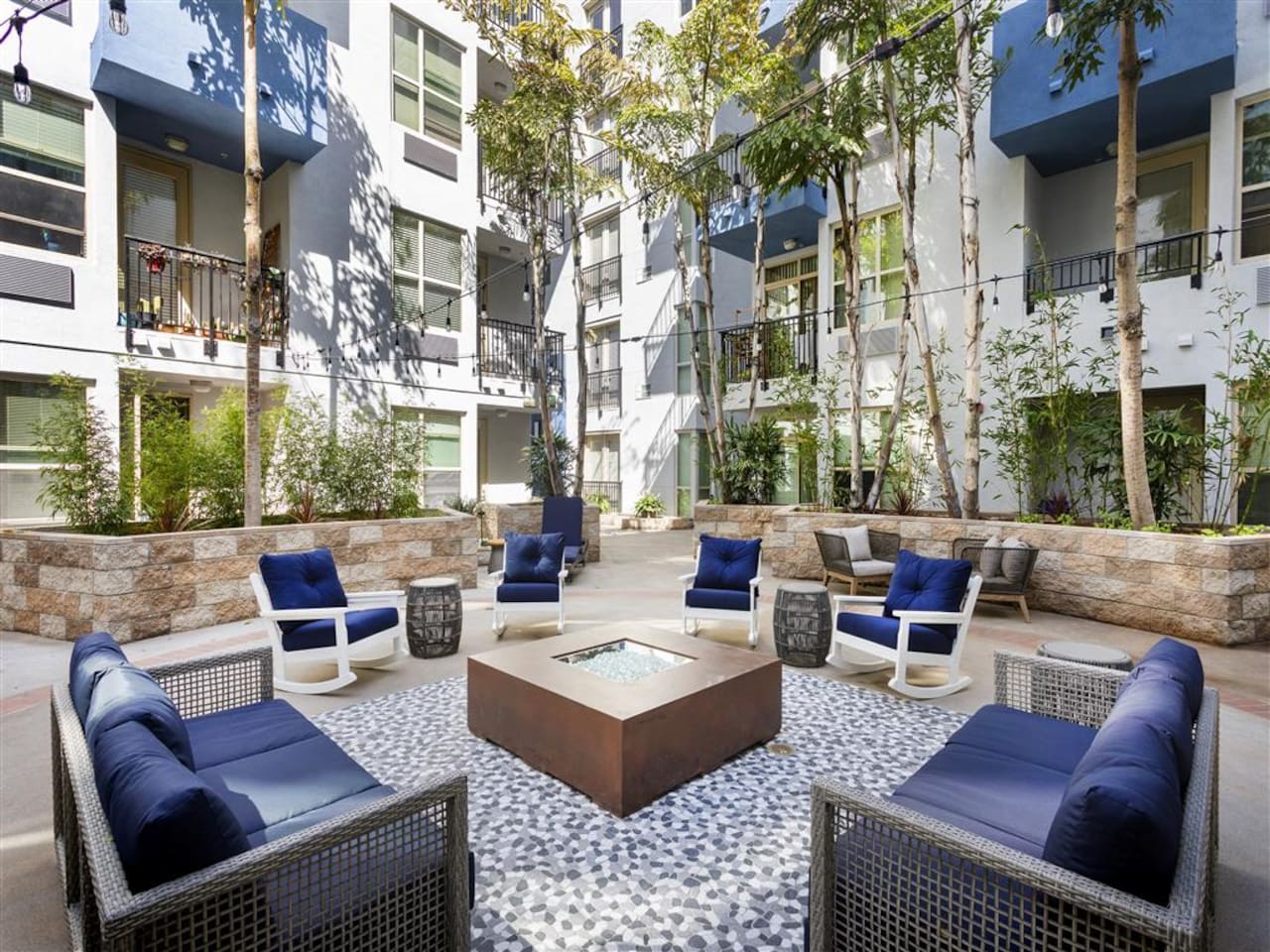 Alternate view of Entrada, an Airbnb-friendly apartment in San Diego, CA
