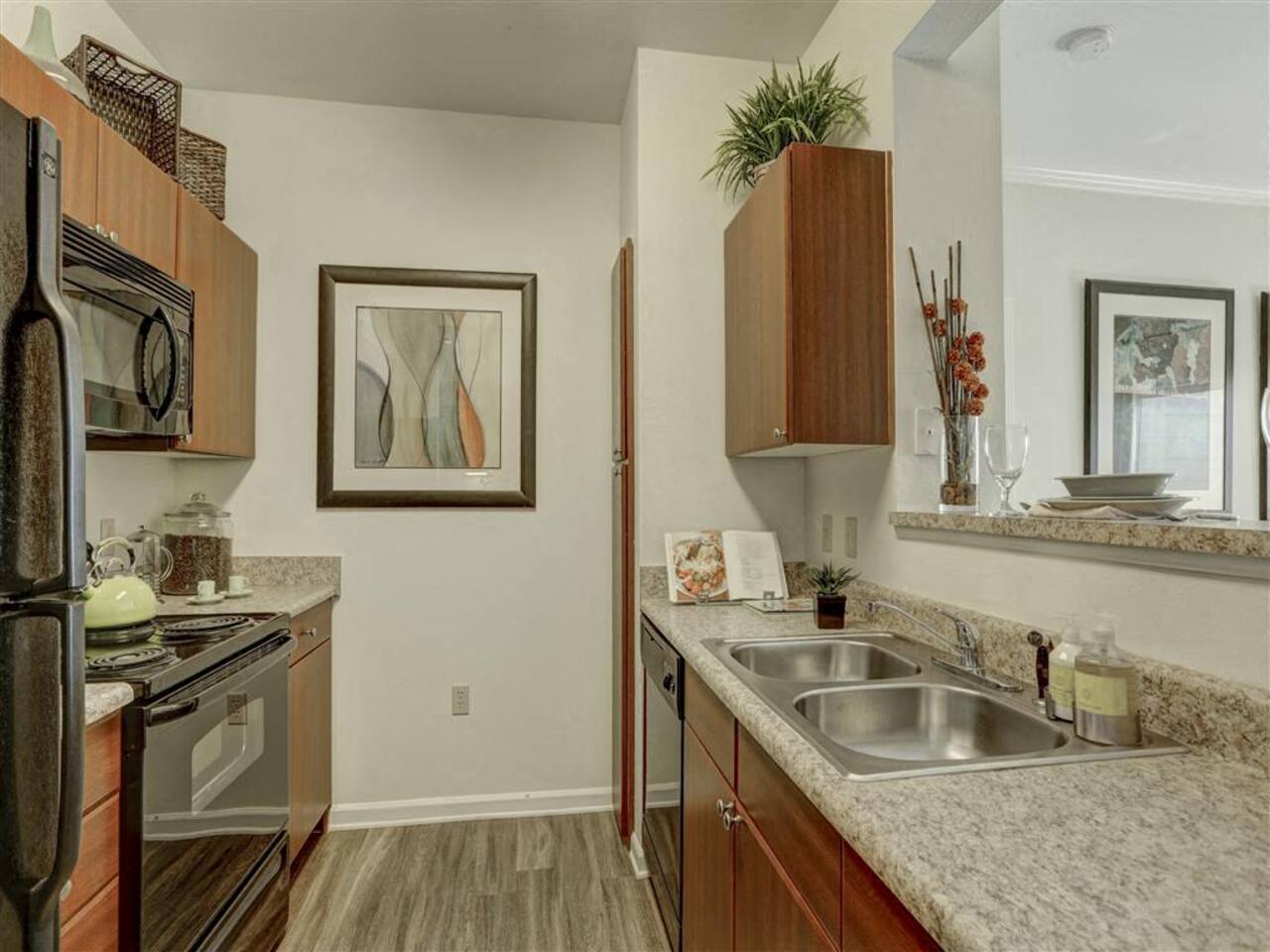 , an Airbnb-friendly apartment in Aurora, CO