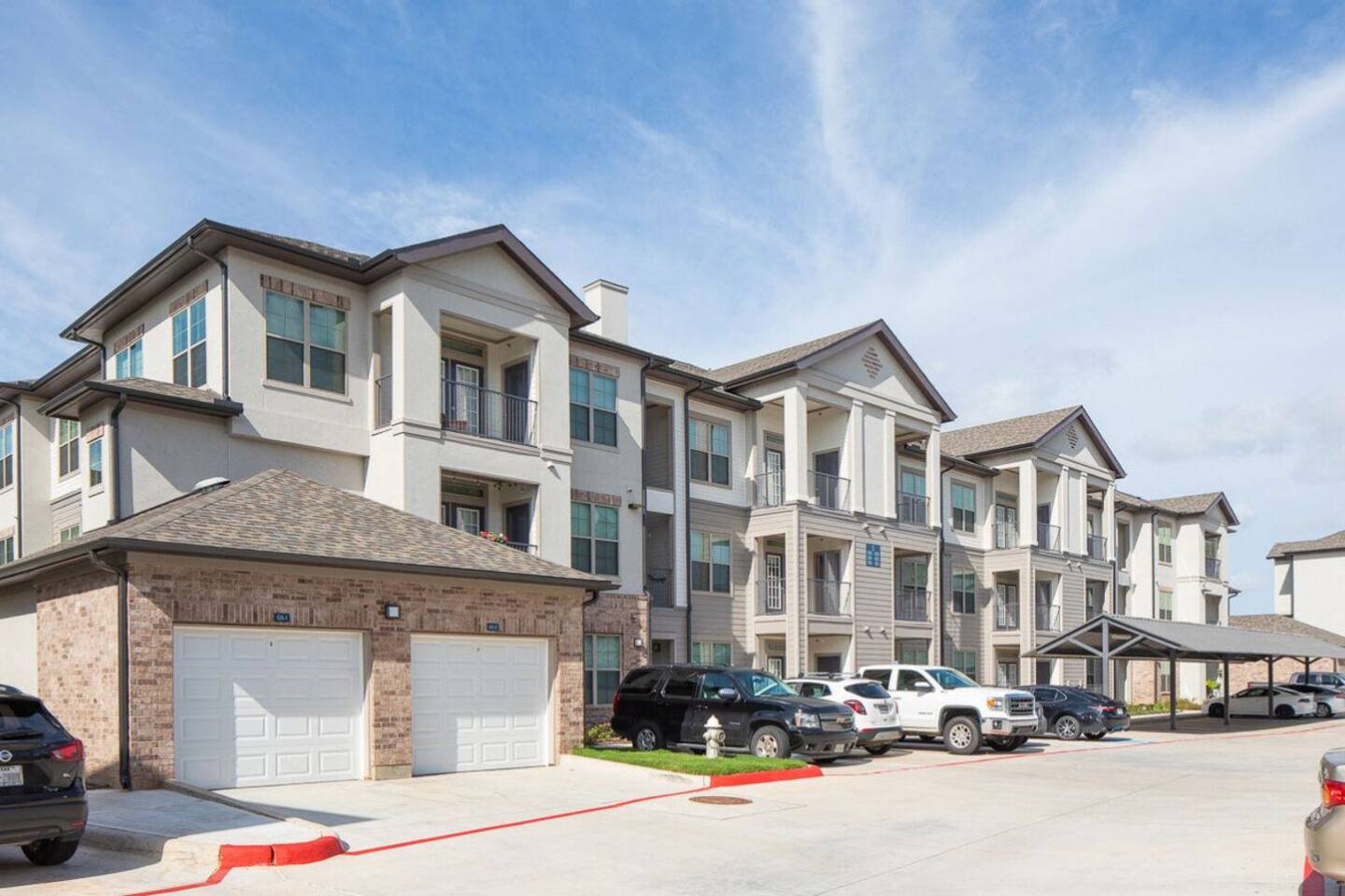 , an Airbnb-friendly apartment in Missouri City, TX