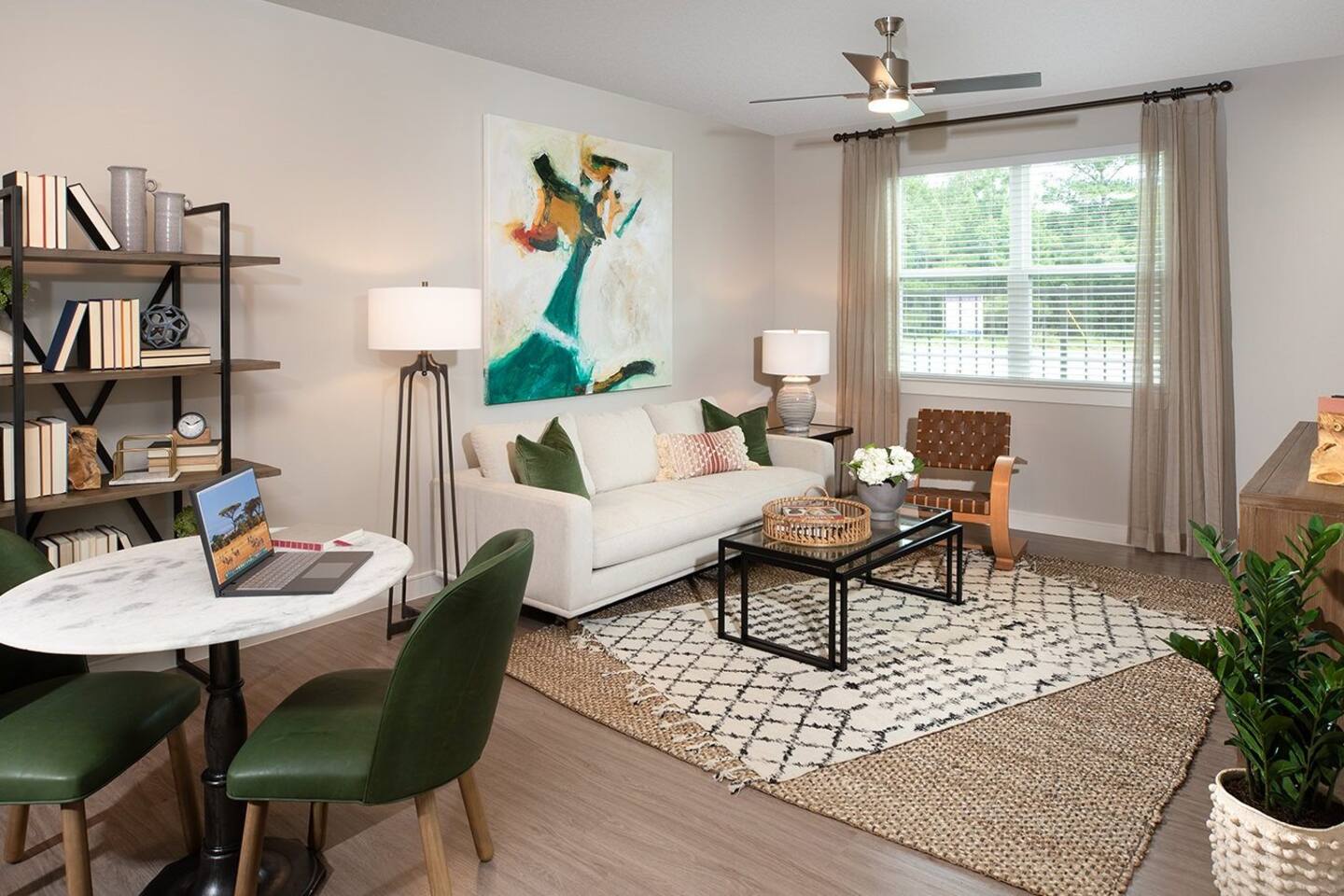 , an Airbnb-friendly apartment in Spring, TX