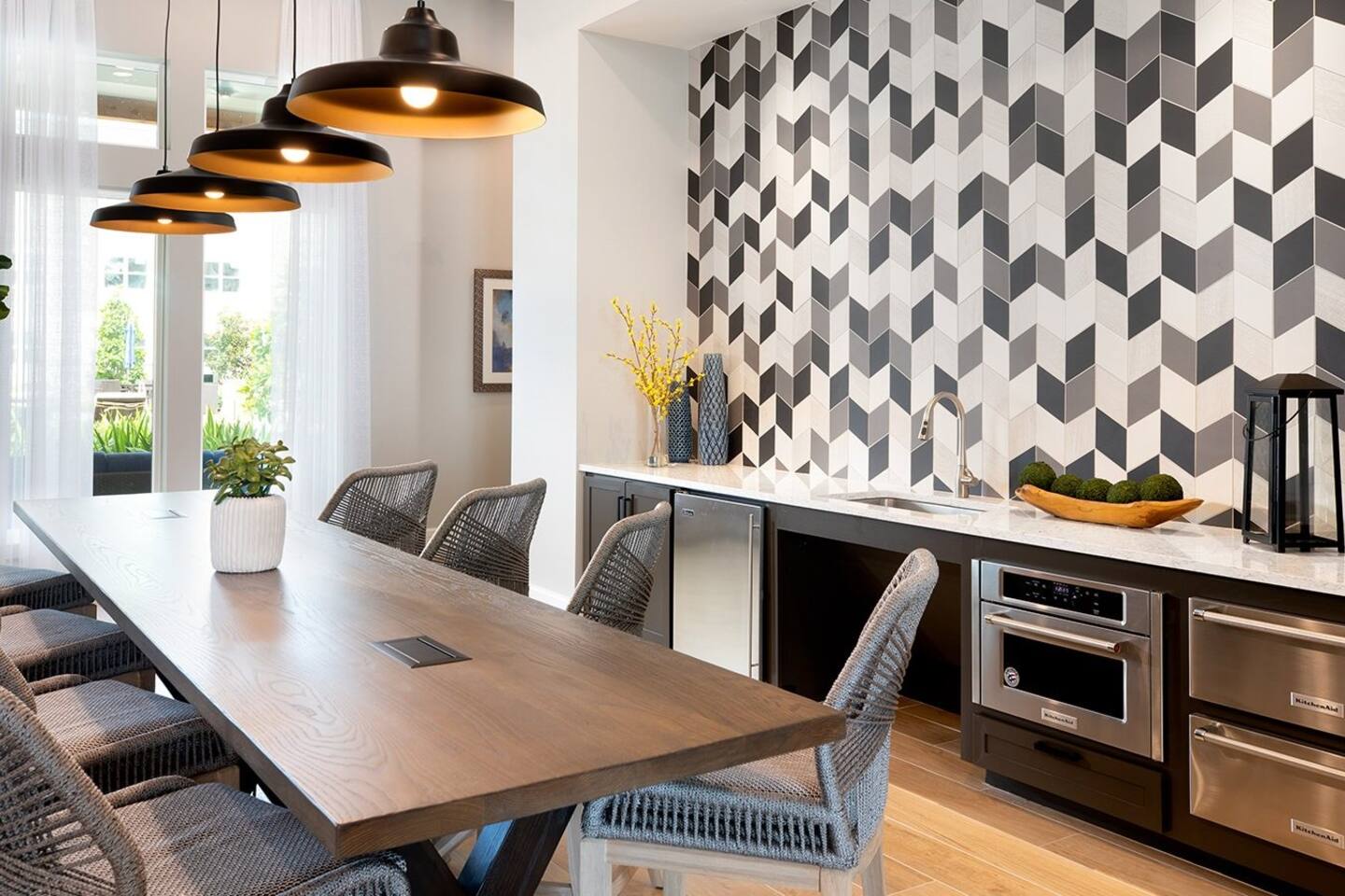 , an Airbnb-friendly apartment in Spring, TX