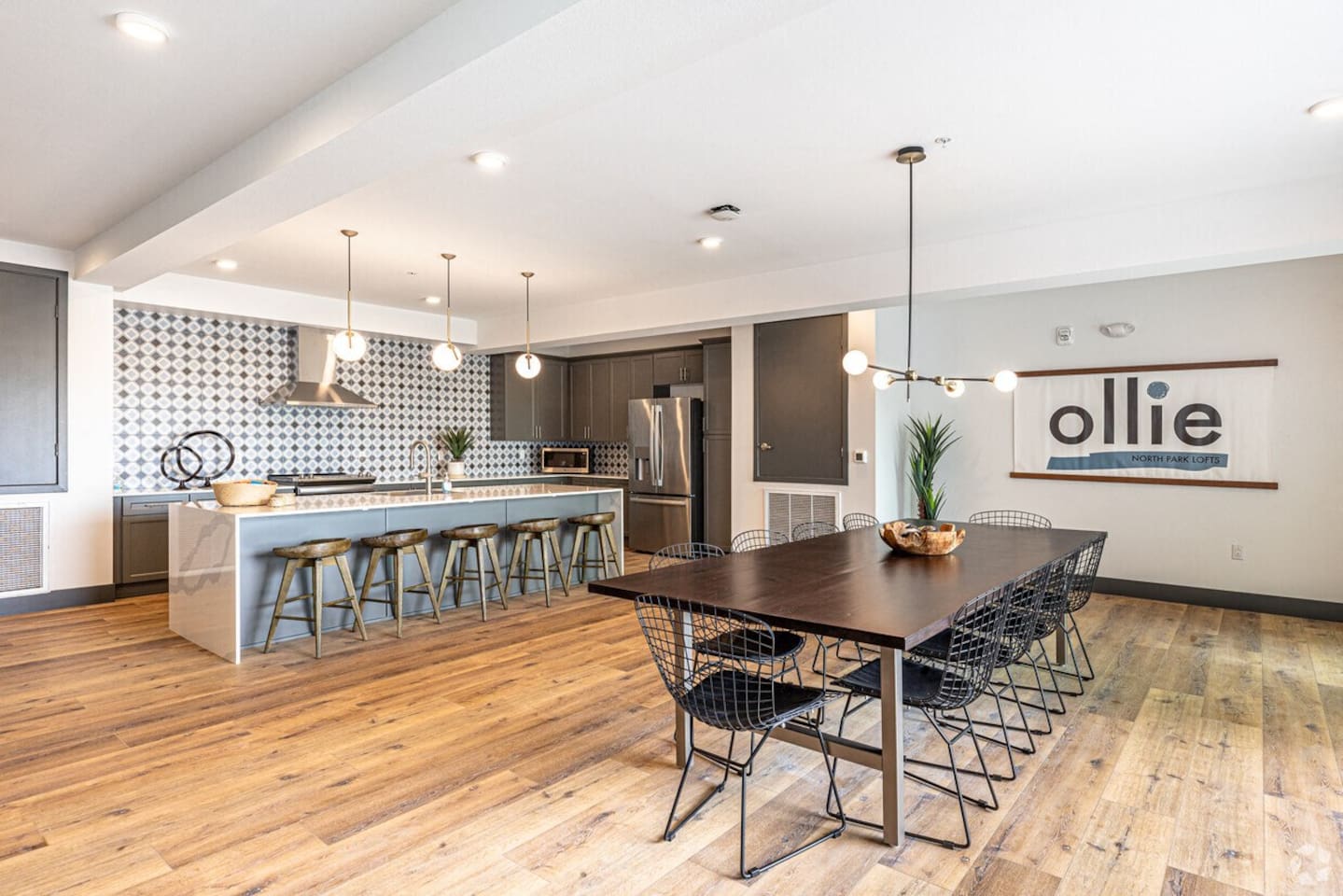 , an Airbnb-friendly apartment in San Diego, CA