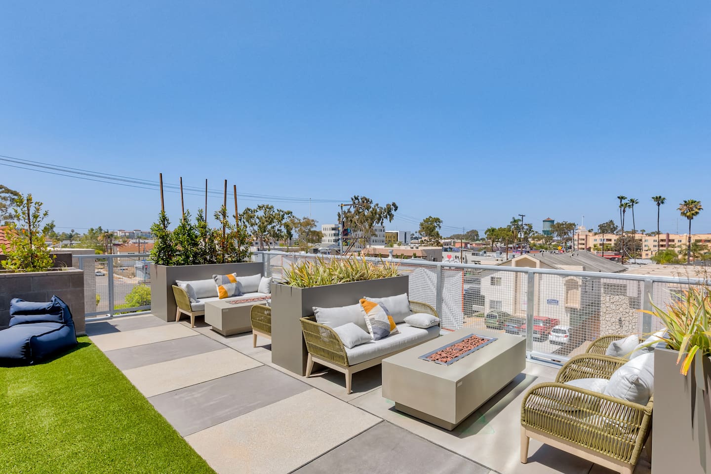 , an Airbnb-friendly apartment in San Diego, CA