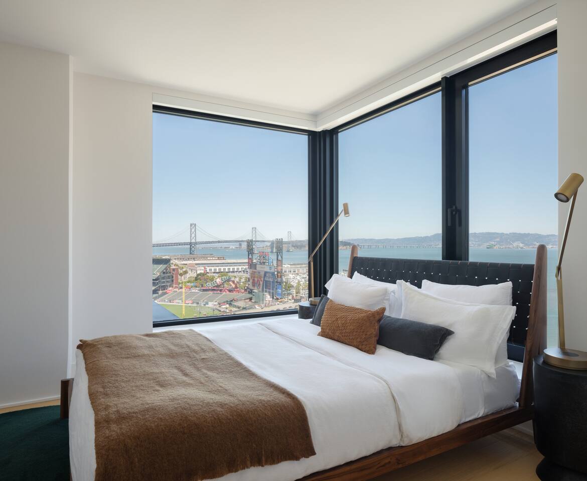 , an Airbnb-friendly apartment in San Francisco, CA
