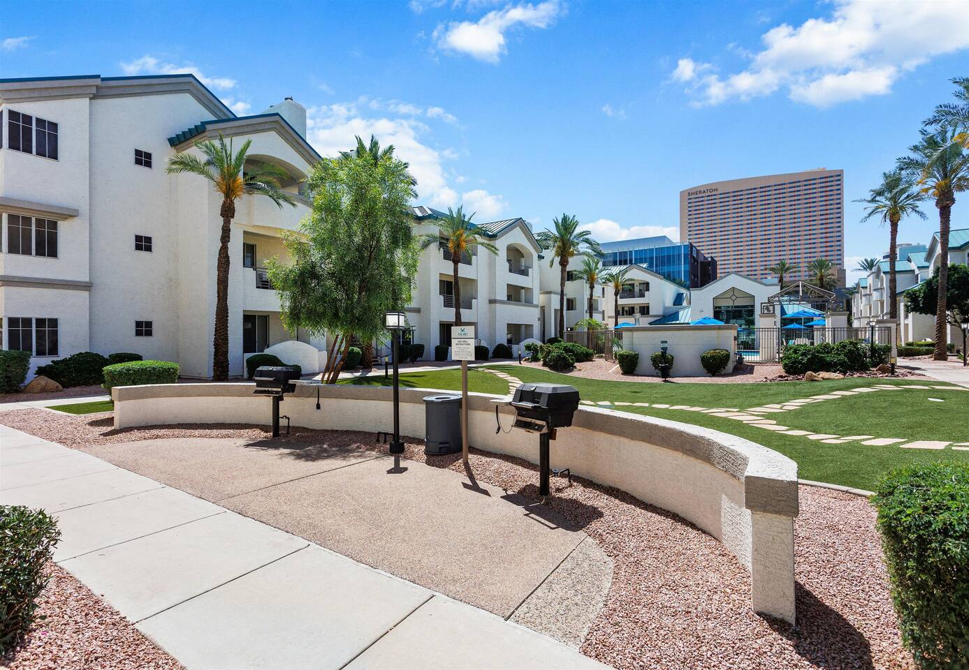 , an Airbnb-friendly apartment in Phoenix, AZ