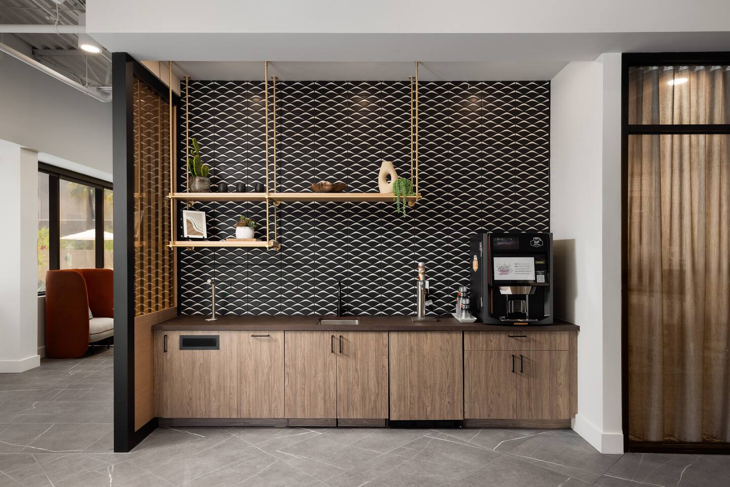 , an Airbnb-friendly apartment in Phoenix, AZ