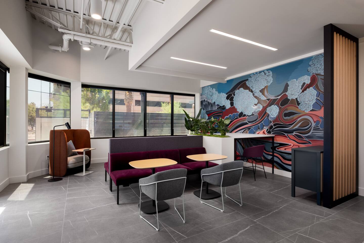 , an Airbnb-friendly apartment in Phoenix, AZ
