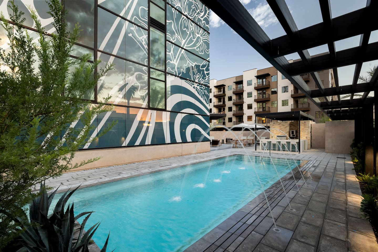 , an Airbnb-friendly apartment in Phoenix, AZ