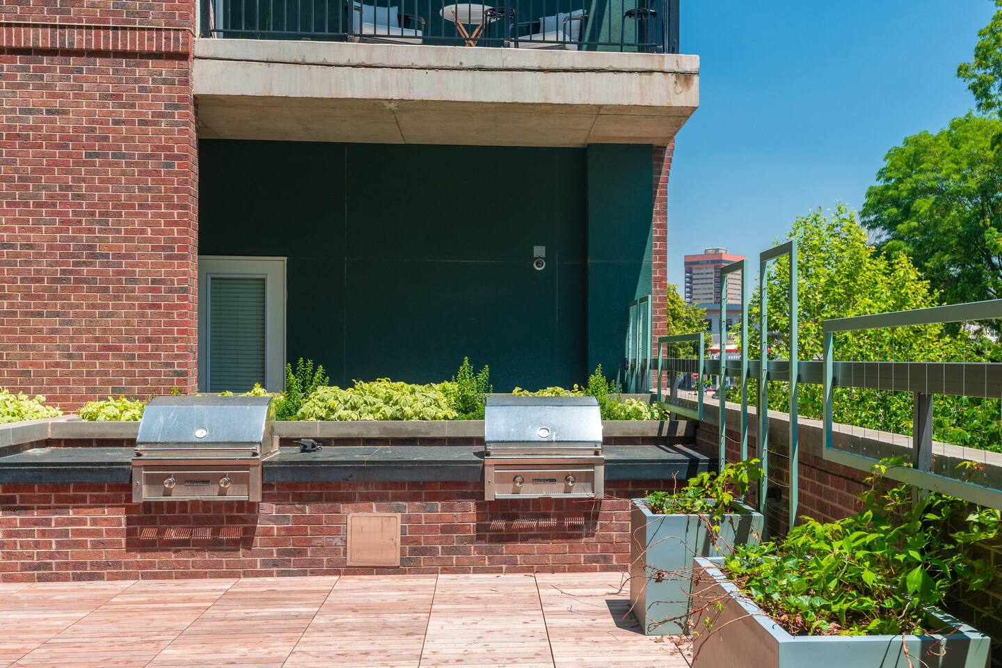 , an Airbnb-friendly apartment in Denver, CO