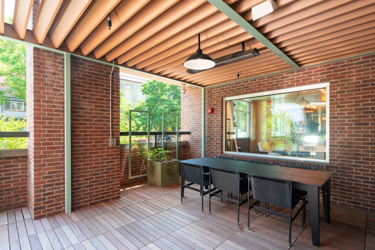 , an Airbnb-friendly apartment in Denver, CO